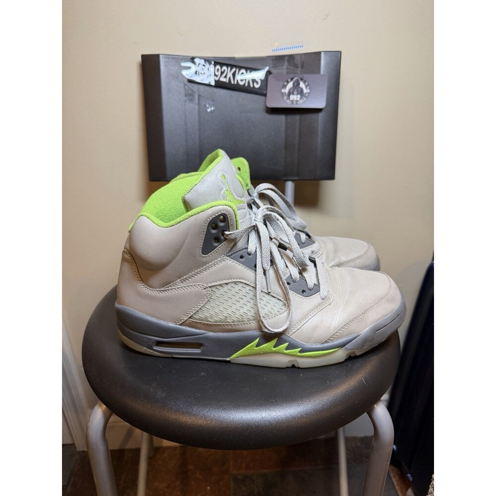 Nike Air Jordan 5 Green Bean 2022 Size 10 Grey Volt 3M Reflective Used No Box